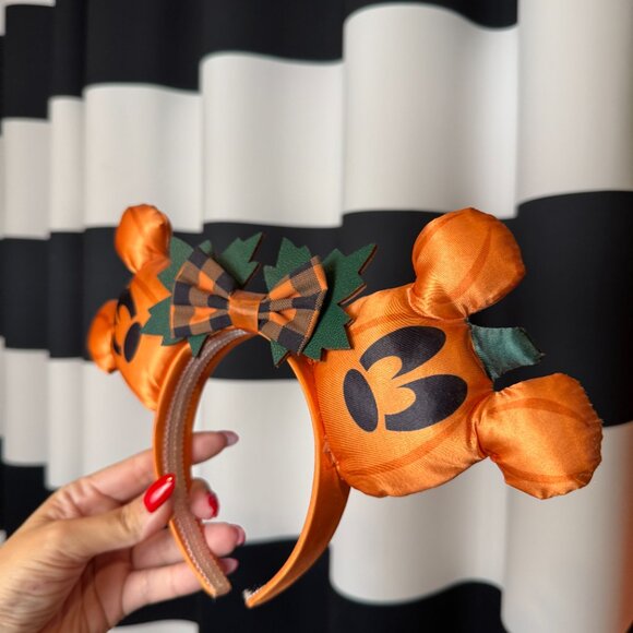 Disney Halloween Disney Minnie Mouse Jack-O'Lantern Mouse Ears Headband - Picture 5 of 7